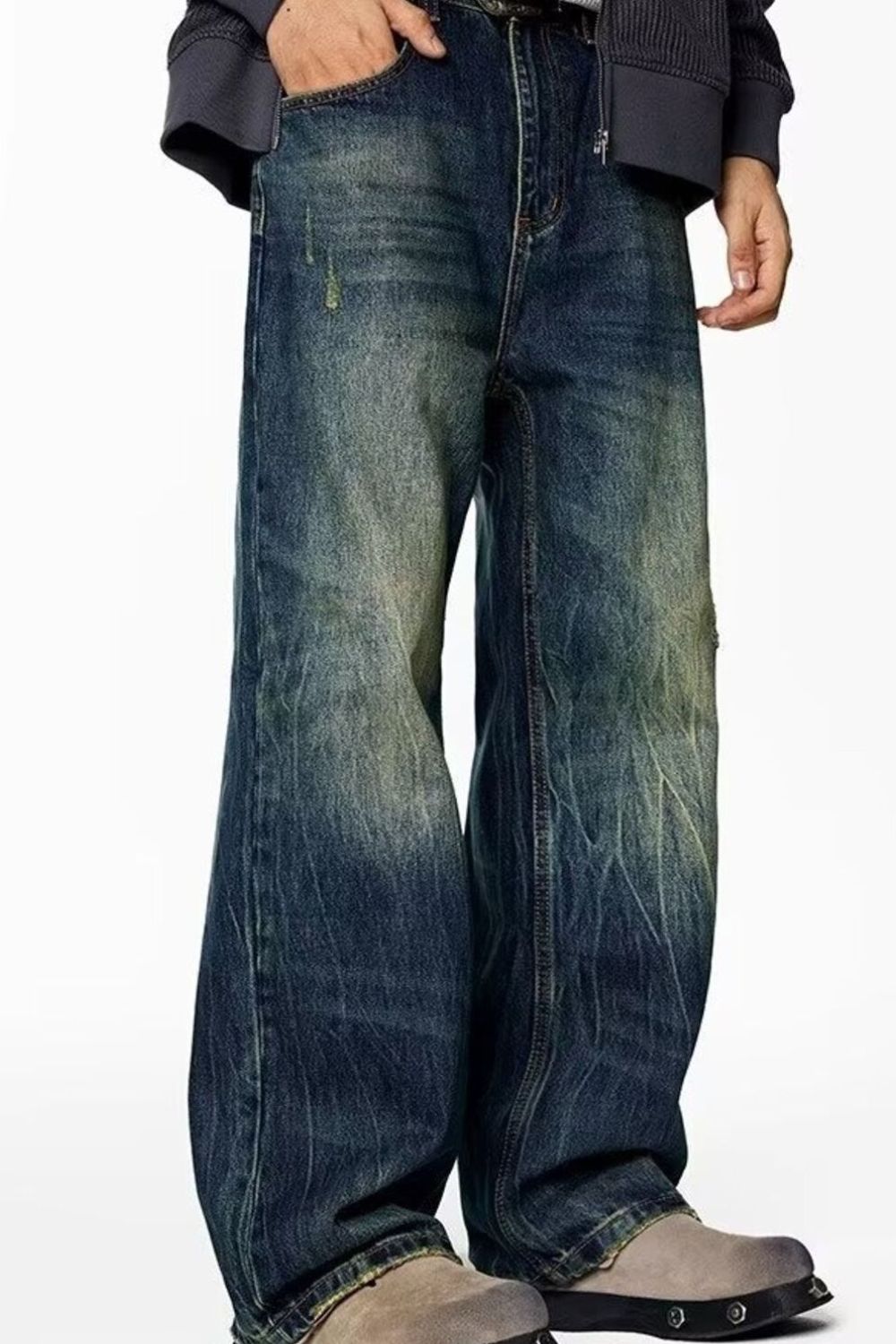 0d6ae4b9-3505-4290-9a9f-5f2101856e1b-Max