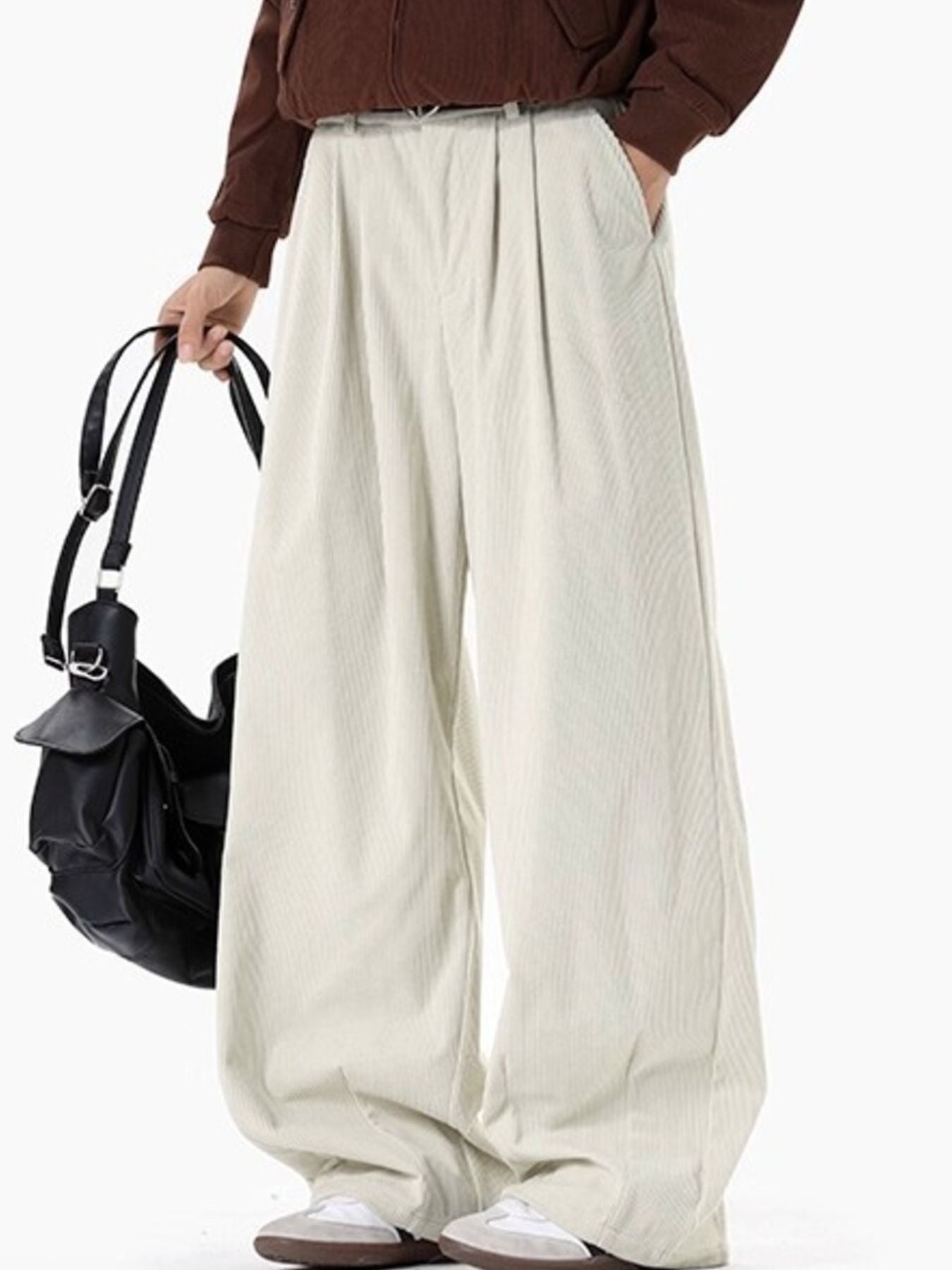 13de11e3-d7fb-46d2-b523-b09f78c52701-Max