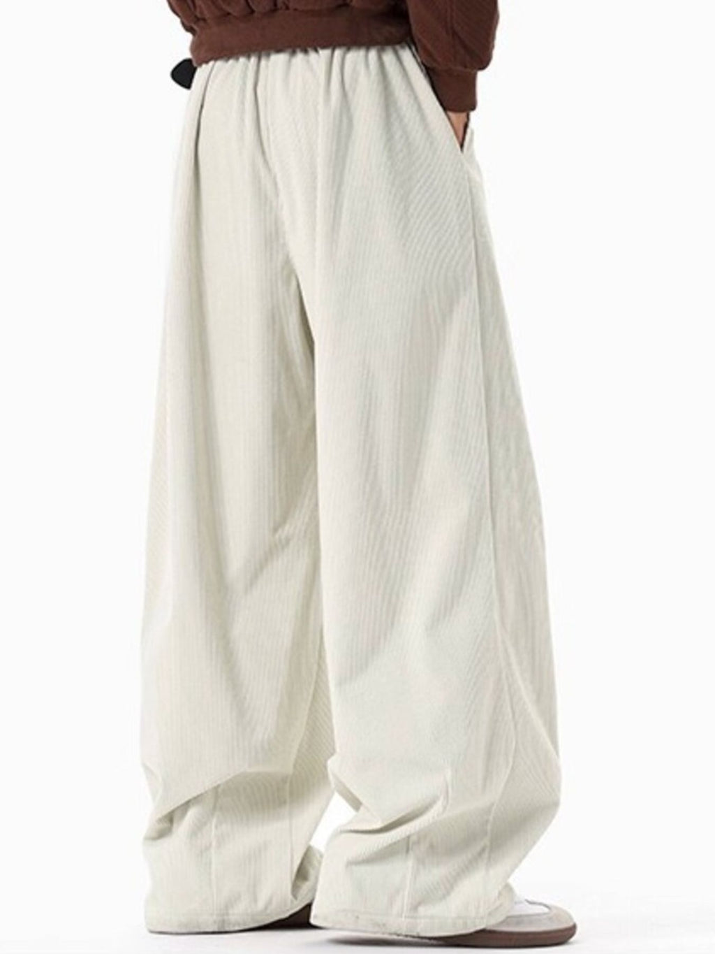 e68224e0-215c-456d-a3f8-5919695e3ec1-Max