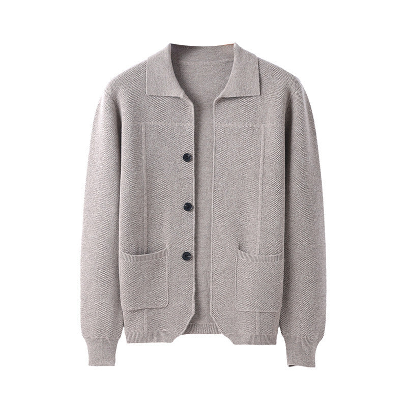 Strickjacke Aus Reiner Wolle Mit Revers Und Knöpfen